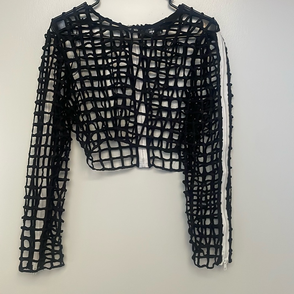 Black and White cut out top!!!